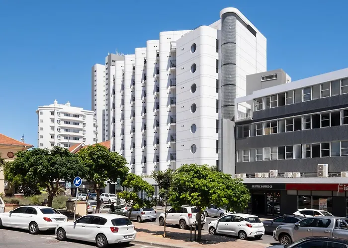 Flamingo 705 - Sea Point Studio Aprt