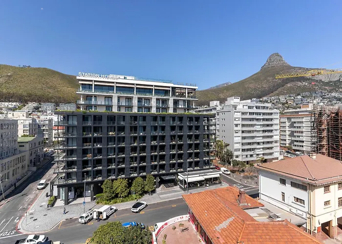 Flamingo 705 - Sea Point Studio Aprt